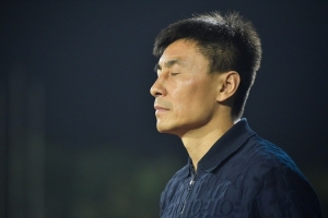 国足前队长李玮锋将走进青海，参加&ldquo;援青杯&rdquo;足球交流活动